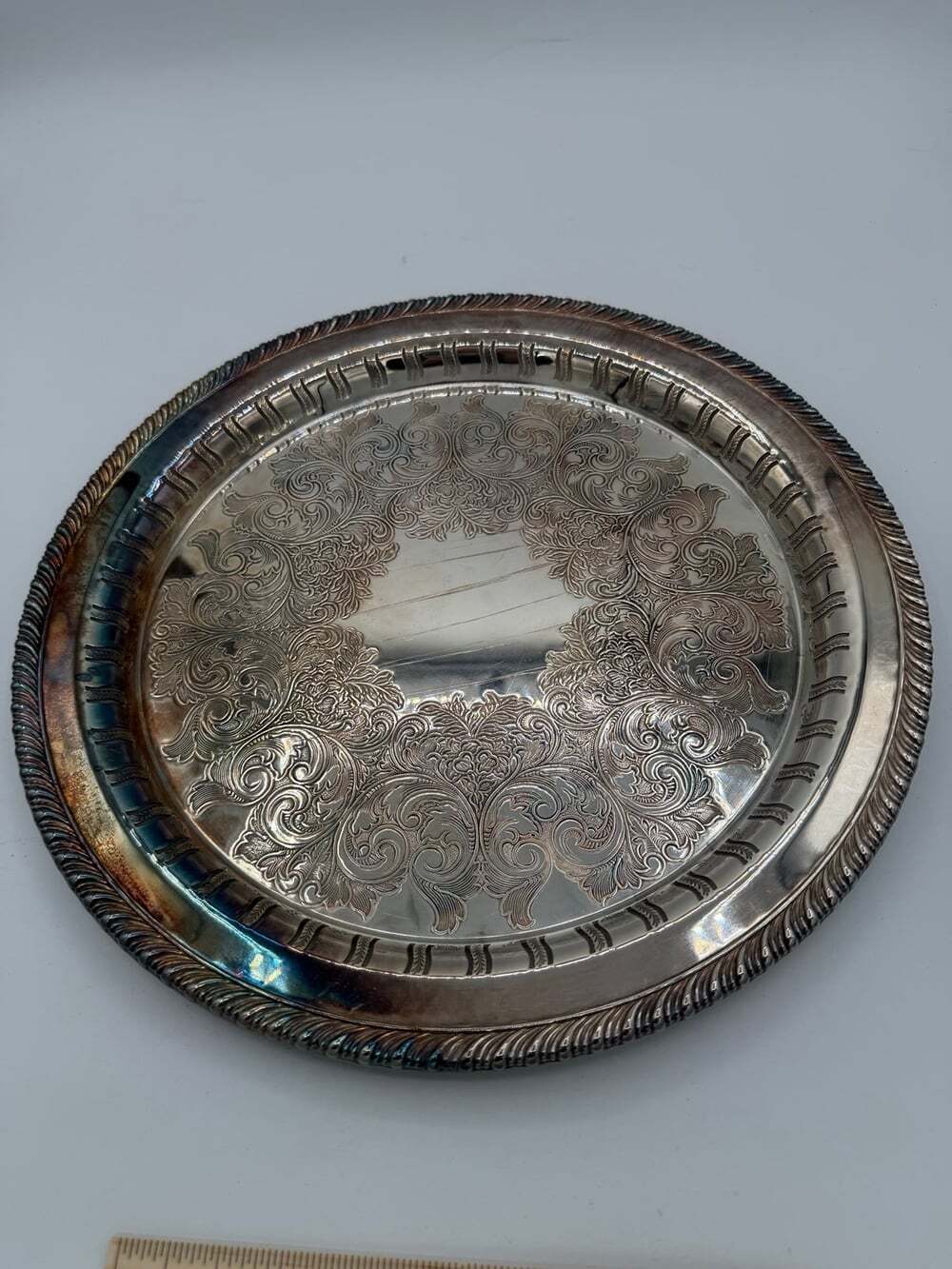 Wm Rogers 12" Silver Plate Round Pierced Serving Tray Silverplate Oneida Etched*